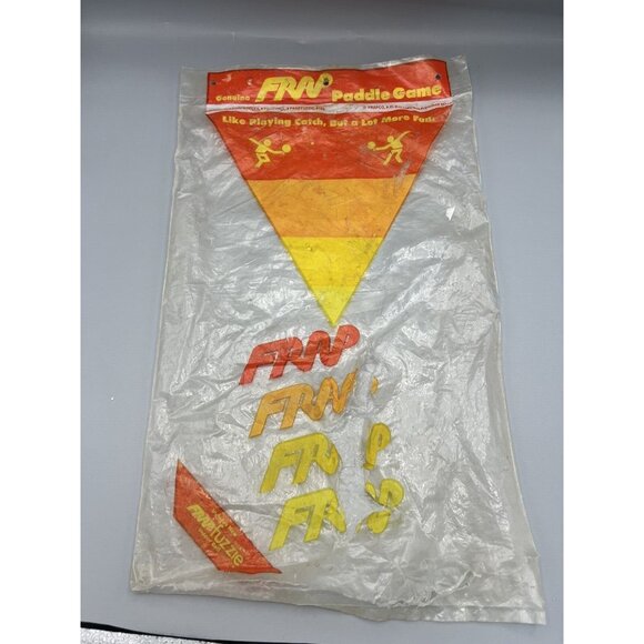 Vtg 70s Paddle Game All Original 10" Wooden Bat w/ 11 Balls FRAP Hong Kong MCM - Picture 14 of 16